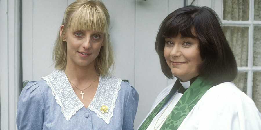 Dibley's Emma Chambers dies aged 53 - News - British Comedy Guide