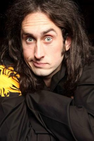 Ross Noble To Film Travel Series Dictated By Social Media News