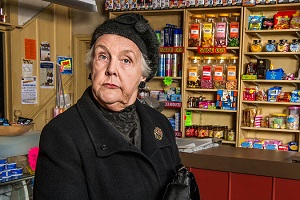 Stephanie Cole - British Comedy Guide